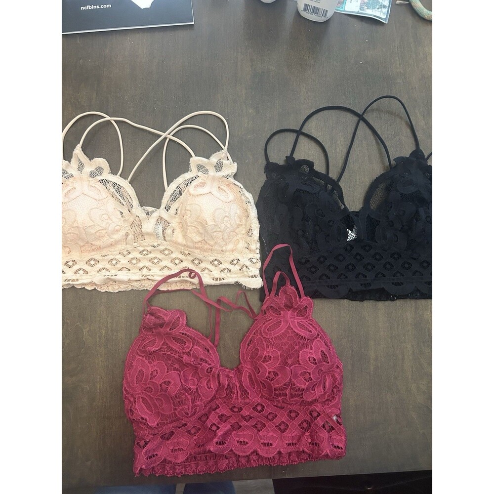 Lot Of 3 Lace Bralettes Adjustable  Floral Wireless Black Peach Pink Size Large